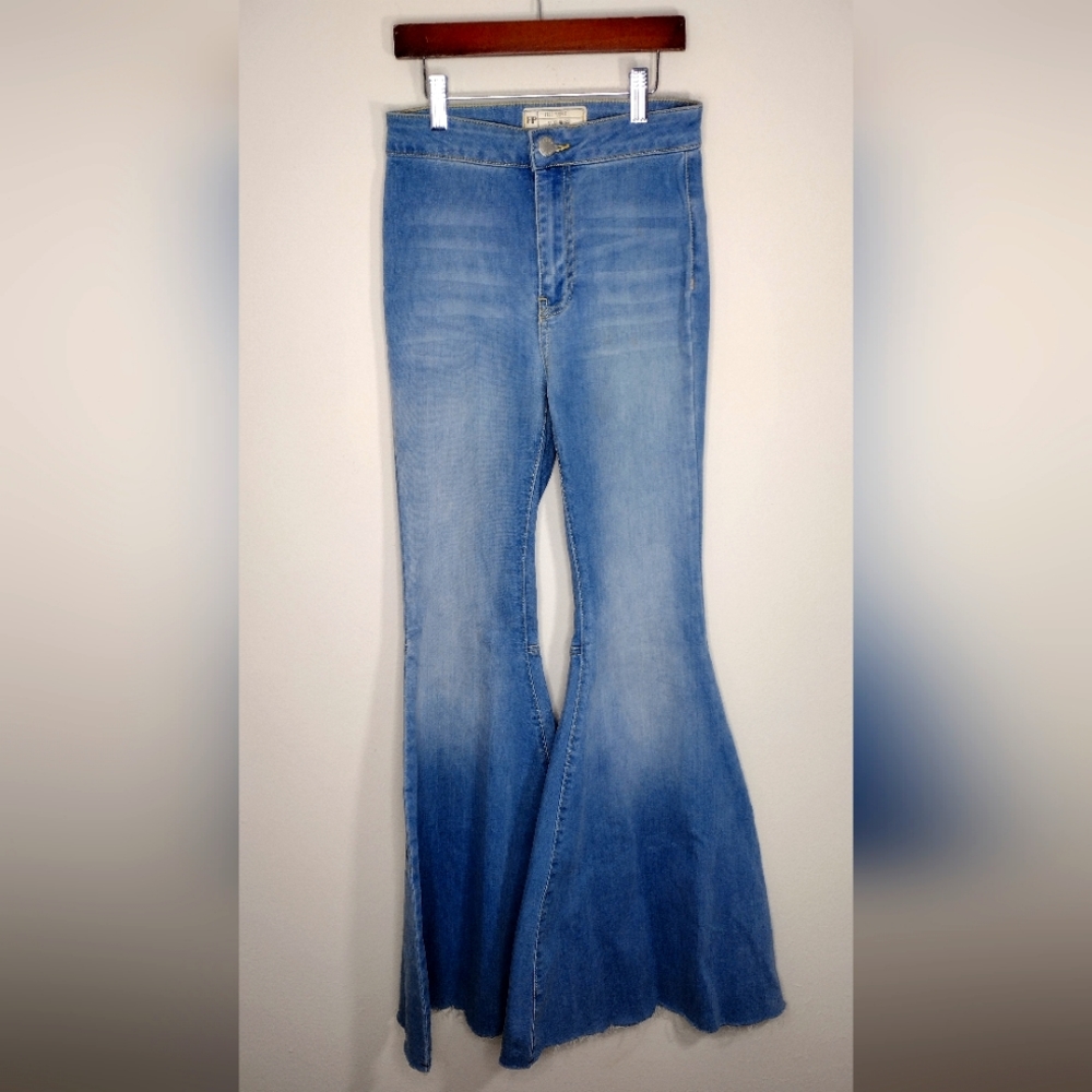 Women's Blue Flared Jeans